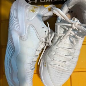 Under Armour White and Gold Athletic Shoes